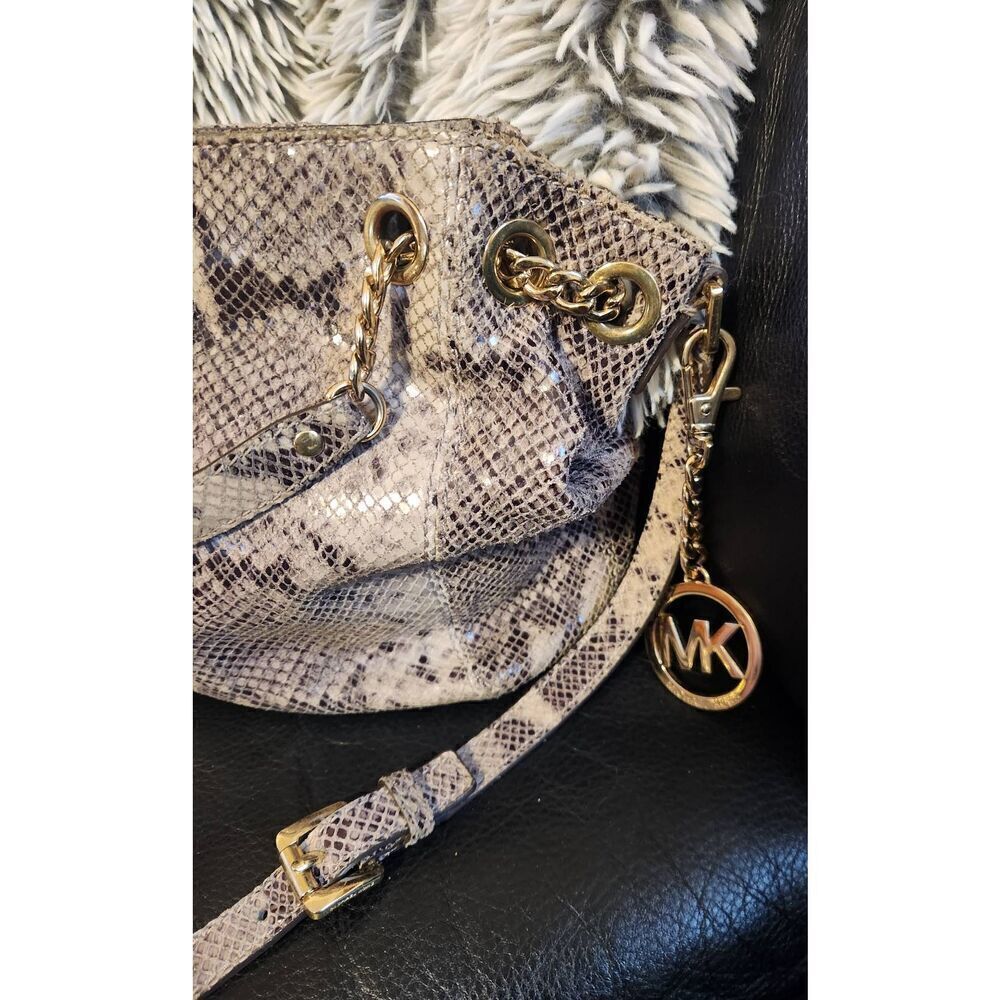 Michael Kors Jet Set Chain Snakeskin embossed Gather Shoulder Tote with CROSSBOD - Picture 2 of 14